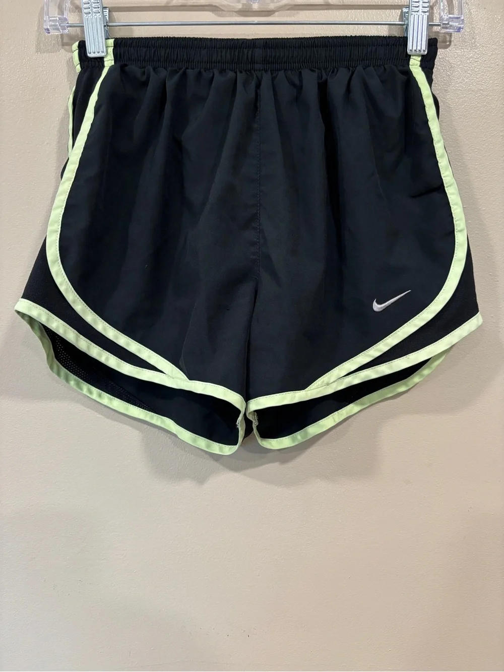 Nike Dri-Fit Women’s Black Active Shorts Size XS